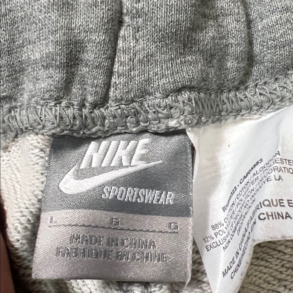 Nike Sportswear Women’s Fleece sweatpants Sz L - Picture 9 of 10